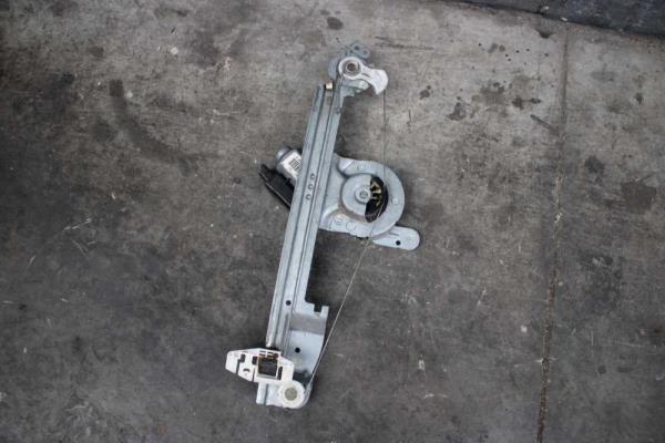 MECHANISM LEVE VITRE ARRIERE GAUCHE RENAULT SCENIC 2003-2010 - Vue 1